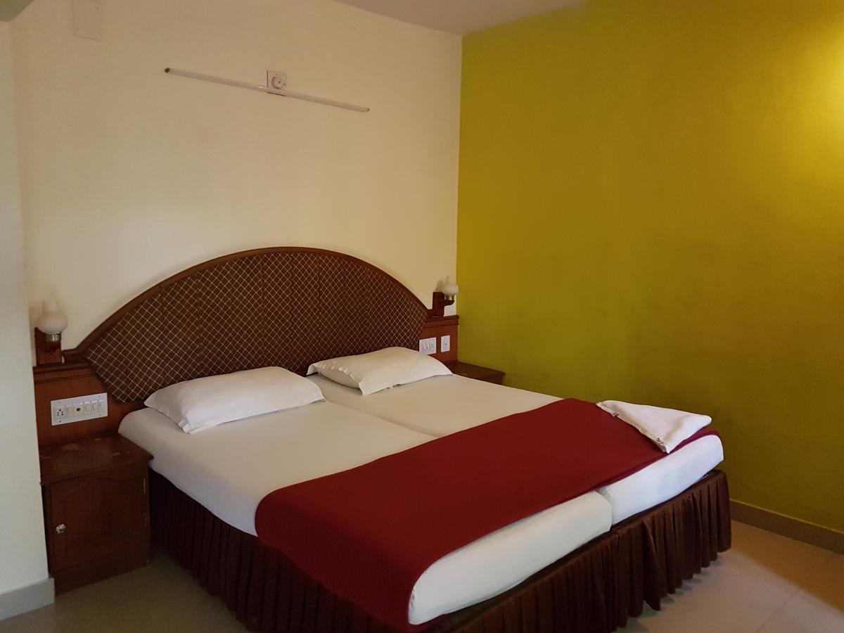 Casa Linda Hotel Kochi Buitenkant foto