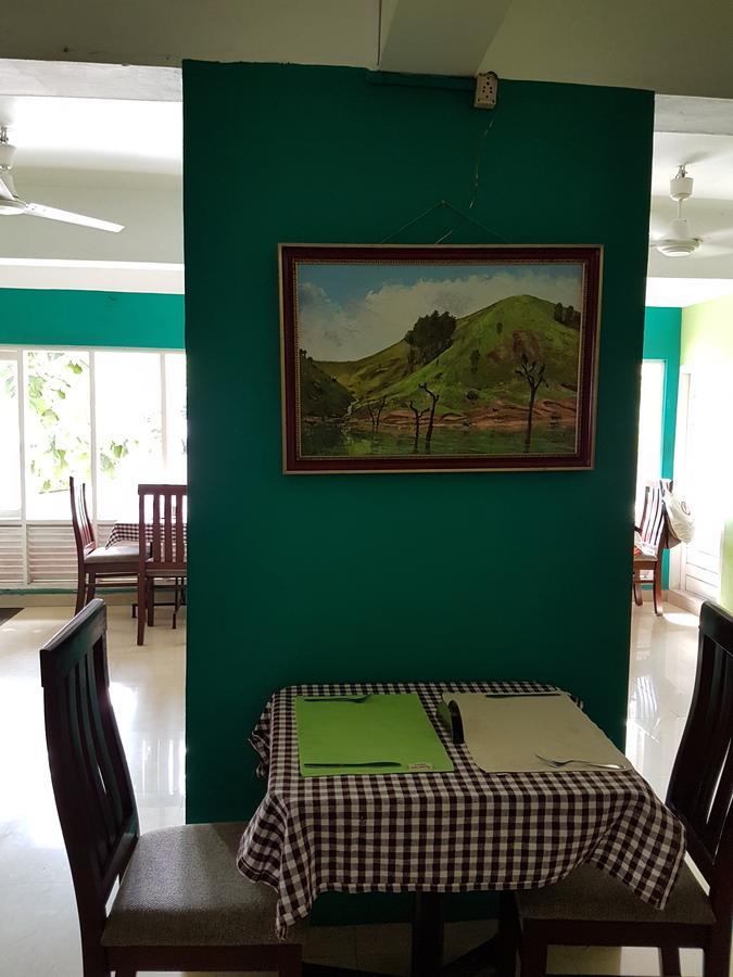 Casa Linda Hotel Kochi Buitenkant foto