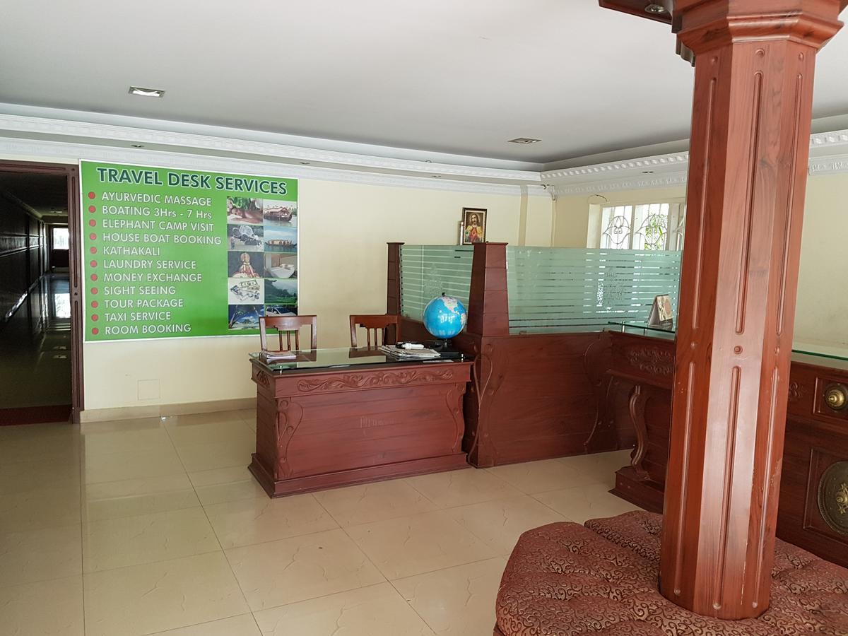 Casa Linda Hotel Kochi Buitenkant foto